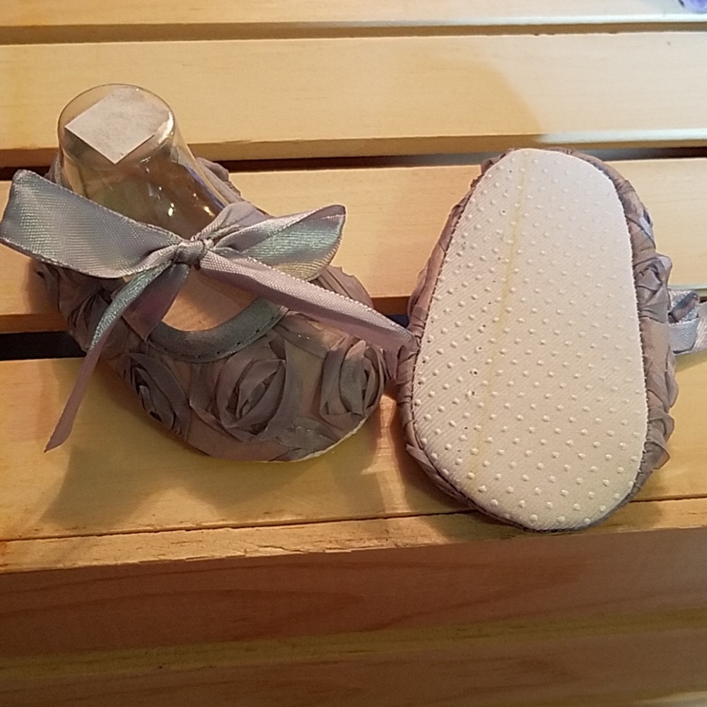 Baby Shoes Newborn 0-3 mth Size 11 -  4 inch long